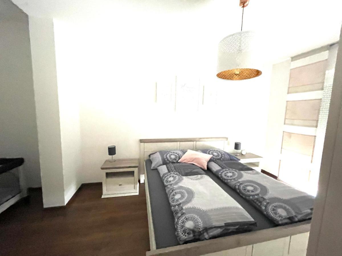Ferienwohnung GästeTRAUM mit wunderschönem Ausblick und Garten Muhldorf Bei Feldbach Exterior foto